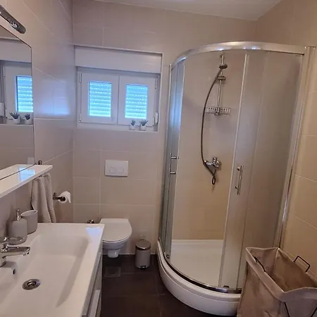 Apartment Bruvana *